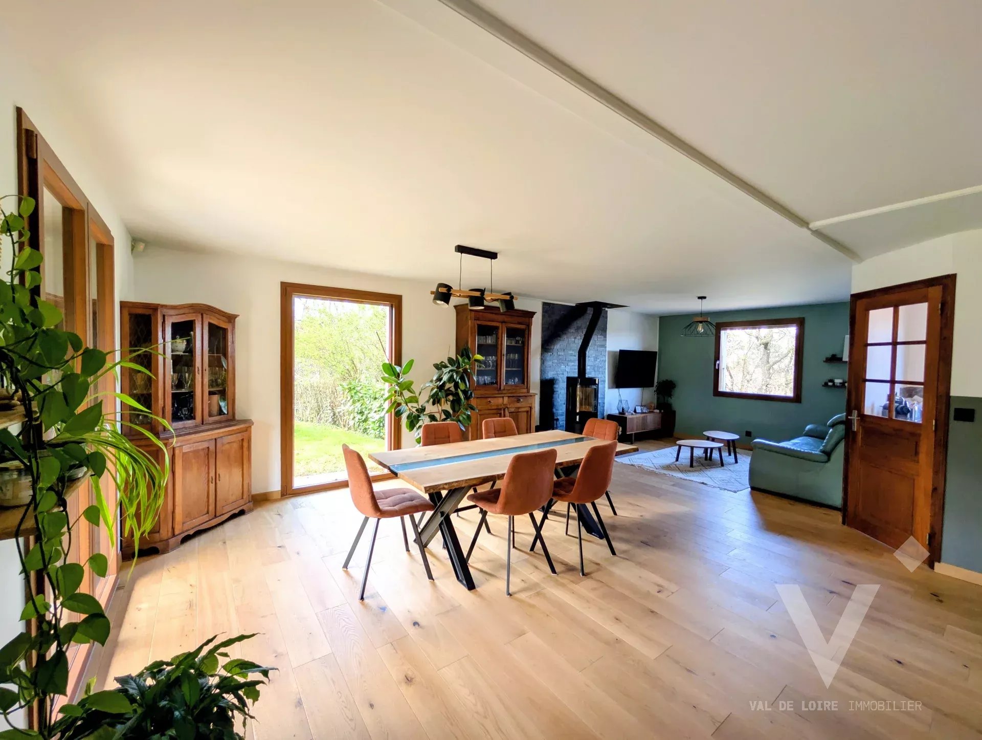 Propriété rénovée avec vue – Secteur Méarie. Saint-Just-Saint-Rambert