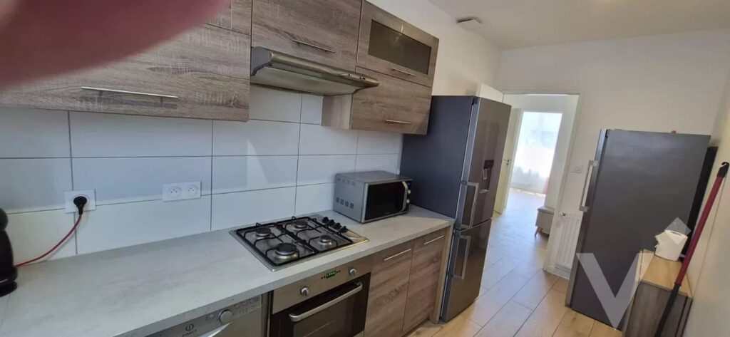 Appartement 3 pièces 58 m² · à Saint-Étienne · 58 m² · 79 800 €