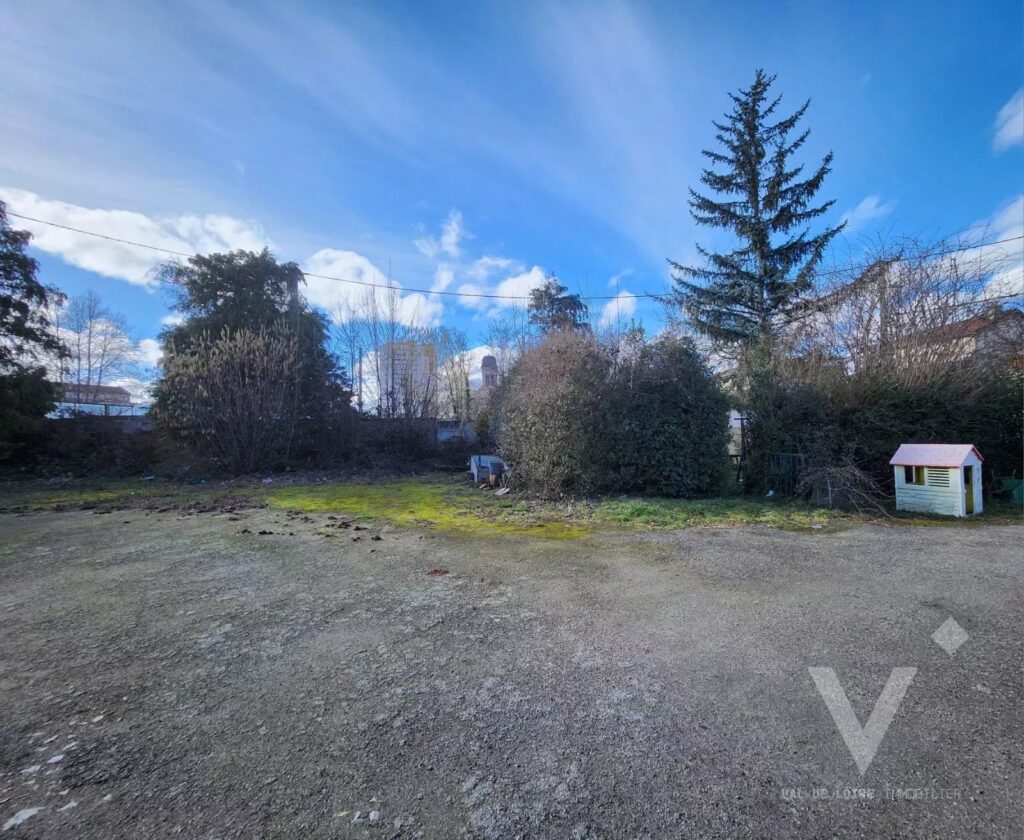 Terrain 525 m² · à Firminy · 59 000 €
