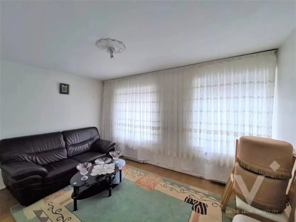 Appartement 4 pièces 101 m² · à Firminy · 101 m² · 99 000 €