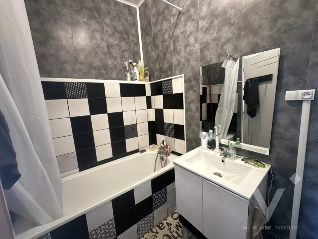 Appartement 2 pièces 34 m² · à Saint-Étienne · 34 m² · 45 000 €