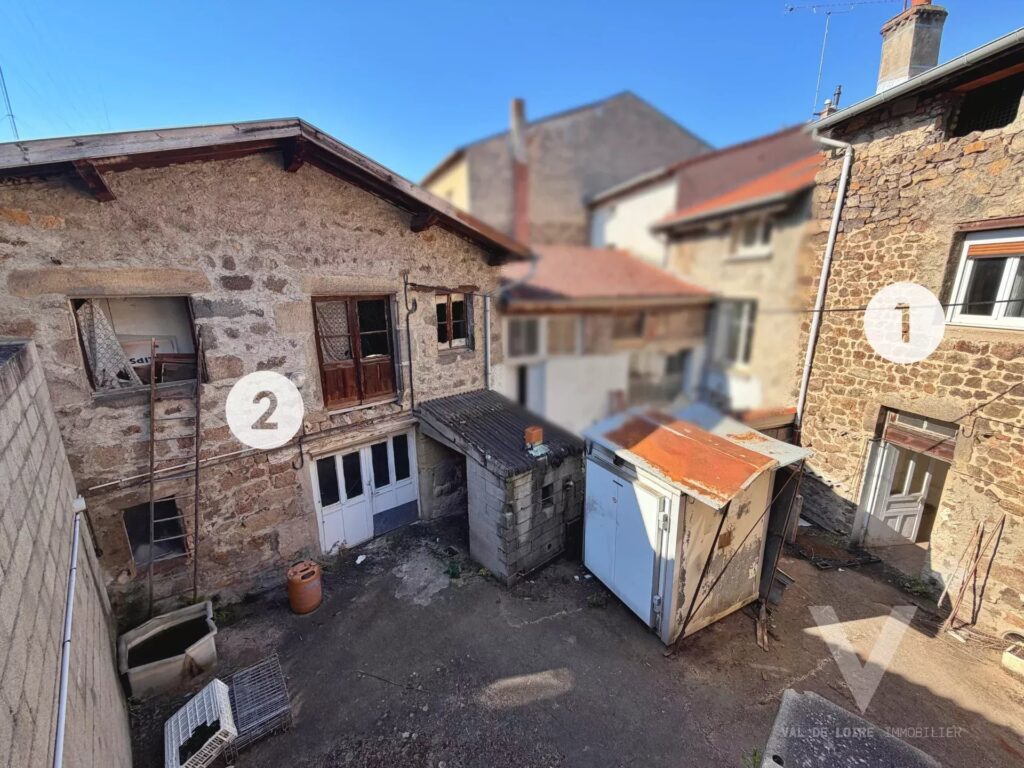 Maison 9 pièces 280 m² · à Monistrol-sur-Loire · 280 m² · 148 000 €