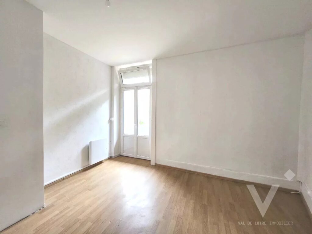 Appartement 3 pièces 63 m² · à Unieux · 63 m² · 66 000 €