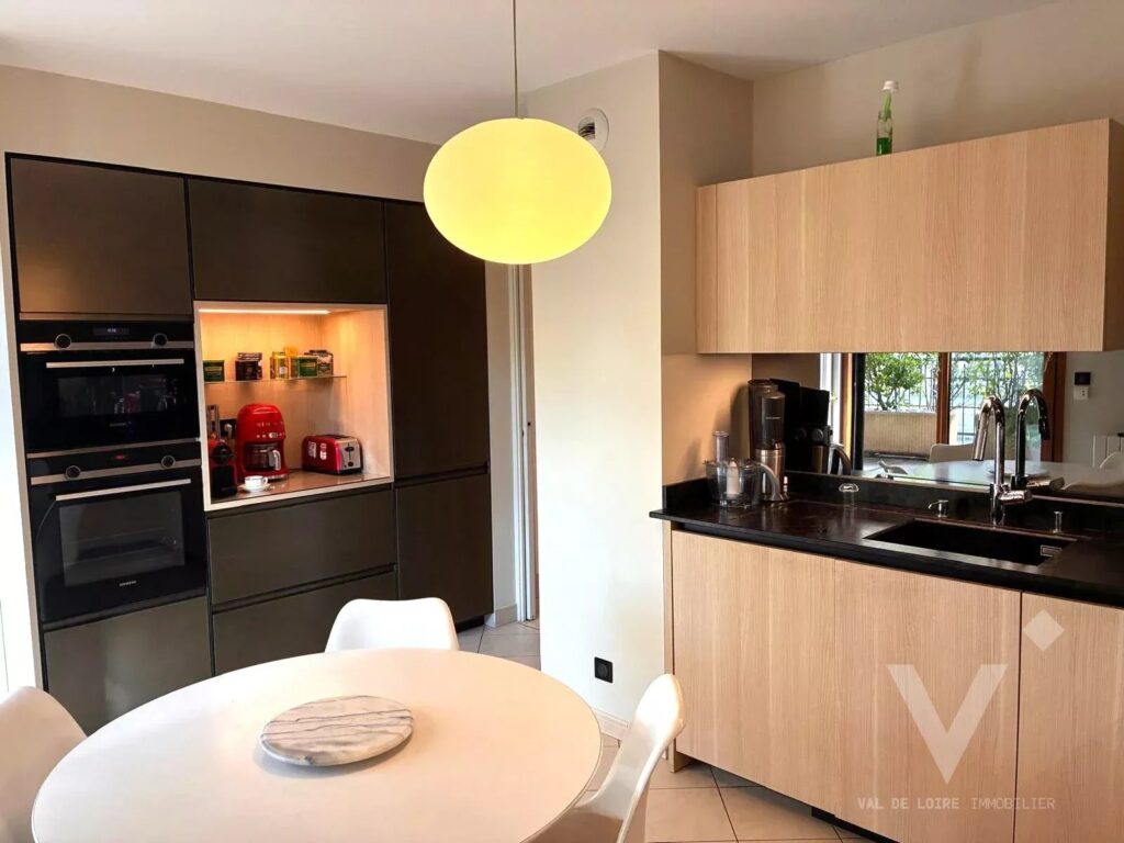 Appartement 6 pièces 185 m² · à Saint-Étienne · 185 m² · 595 000 €